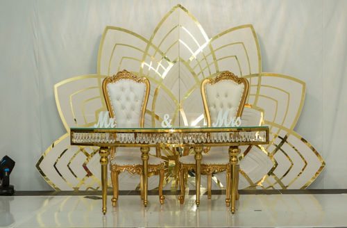 Backdrop - Lotus Wall - Gold Trim