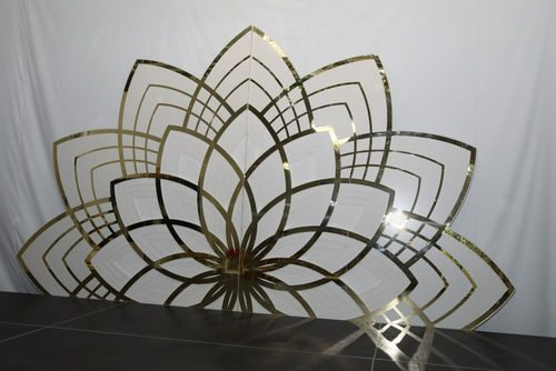Backdrop - Lotus Wall - Gold Trim