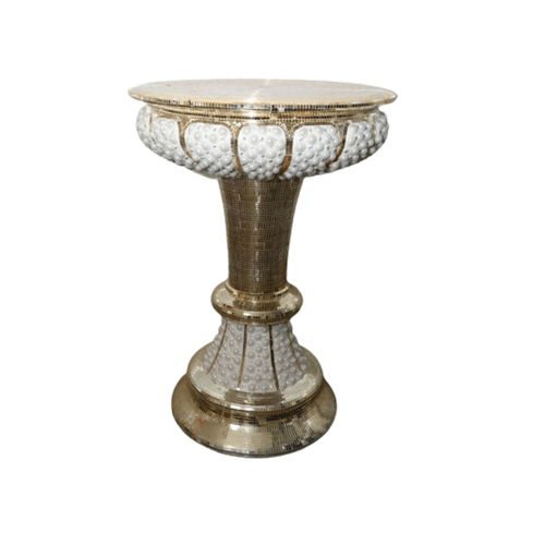 Cake Table - Gold
